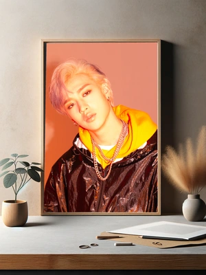 Bang Chan в ярком образе - 3
