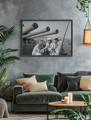 Три моряка в белой форме - 5