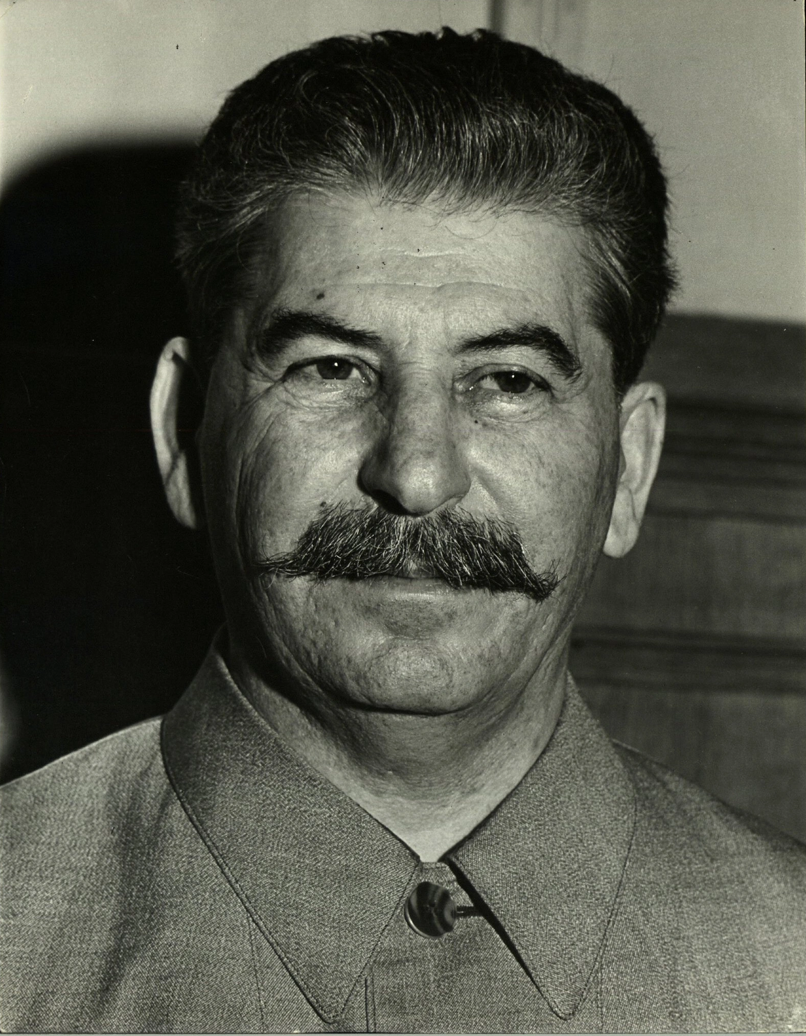 Исторический фотопортрет Иосиф Сталин - 1