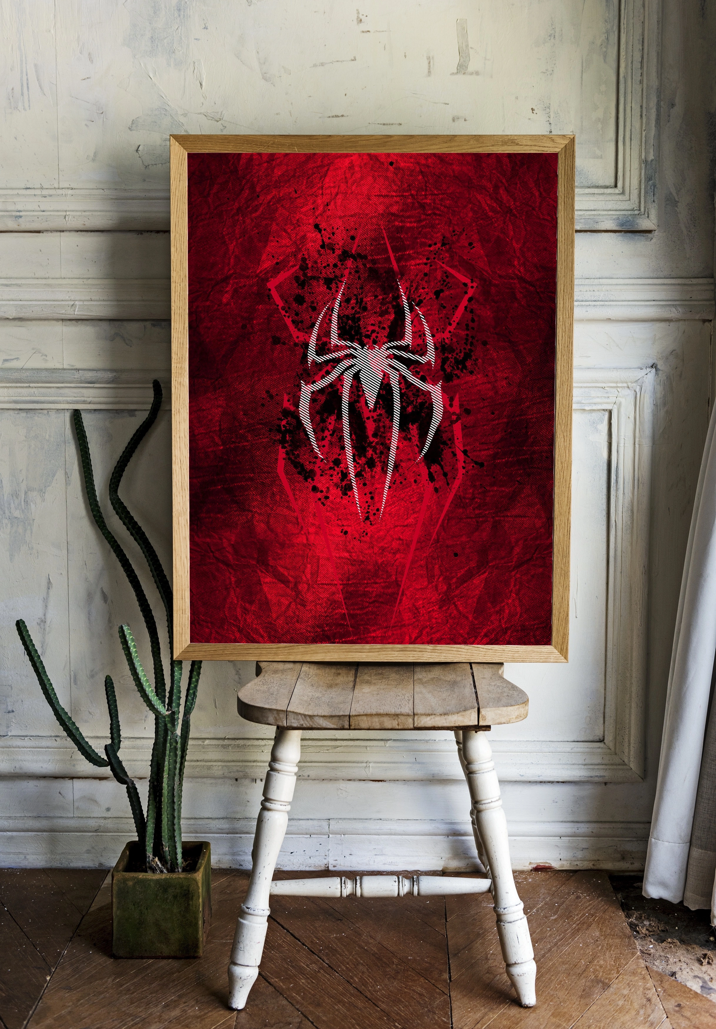 Символ Человека-паука в красных и чёрных тонах - 2