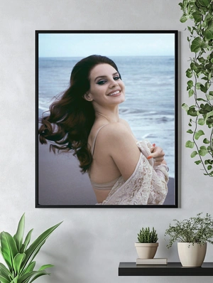 Lana Del Rey — Утончённая женственность у моря - 4