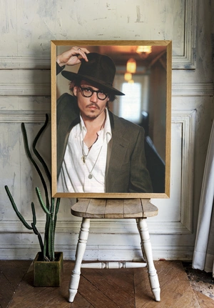 Джонни Депп с шляпой и очками - 2