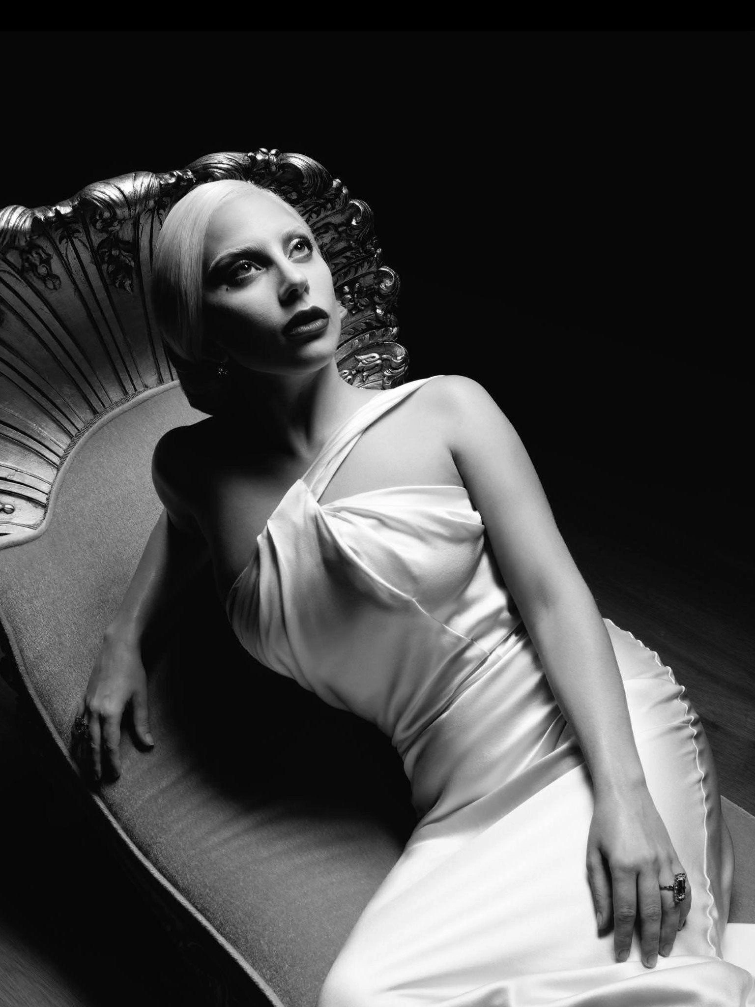 Lady Gaga — Элегантность и драматизм - 1