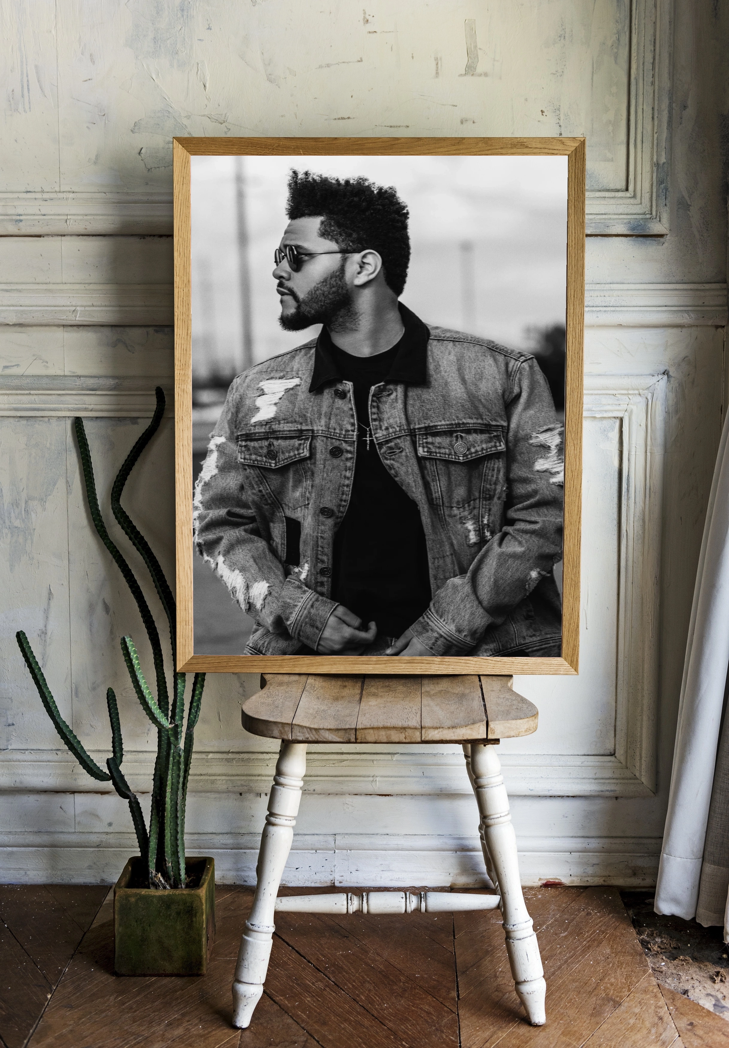 The Weeknd в солнцезащитных очках - 2