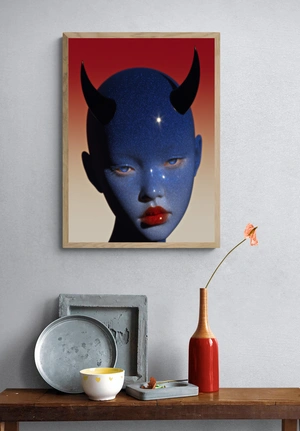 Сияющая синяя фигура с рогами - 4