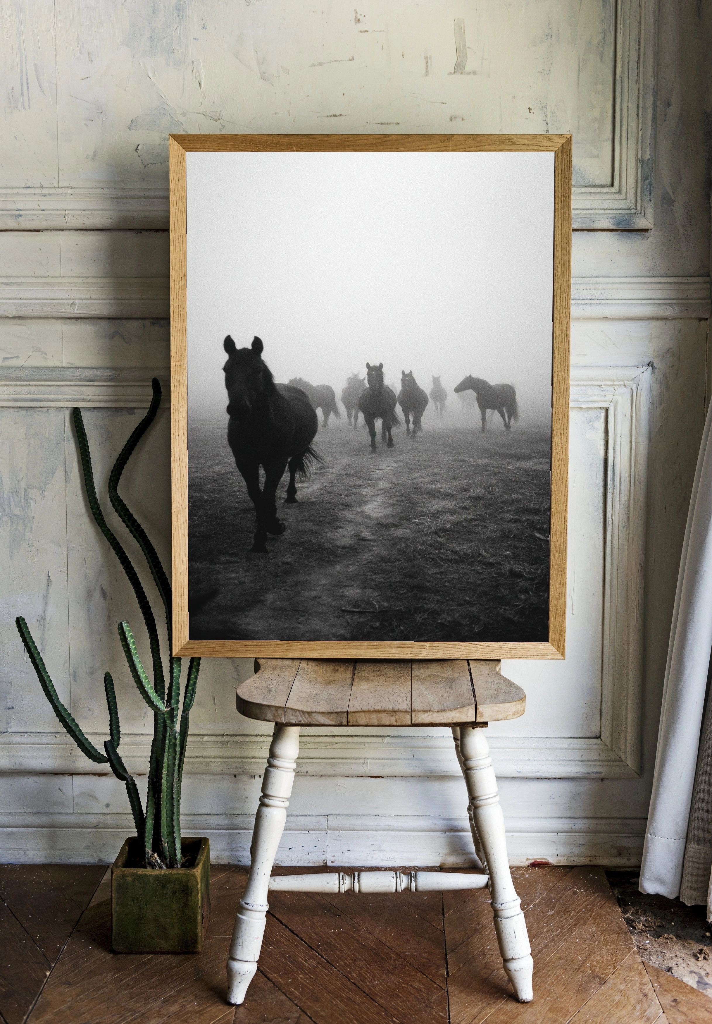 Стаи лошадей в тумане - 2