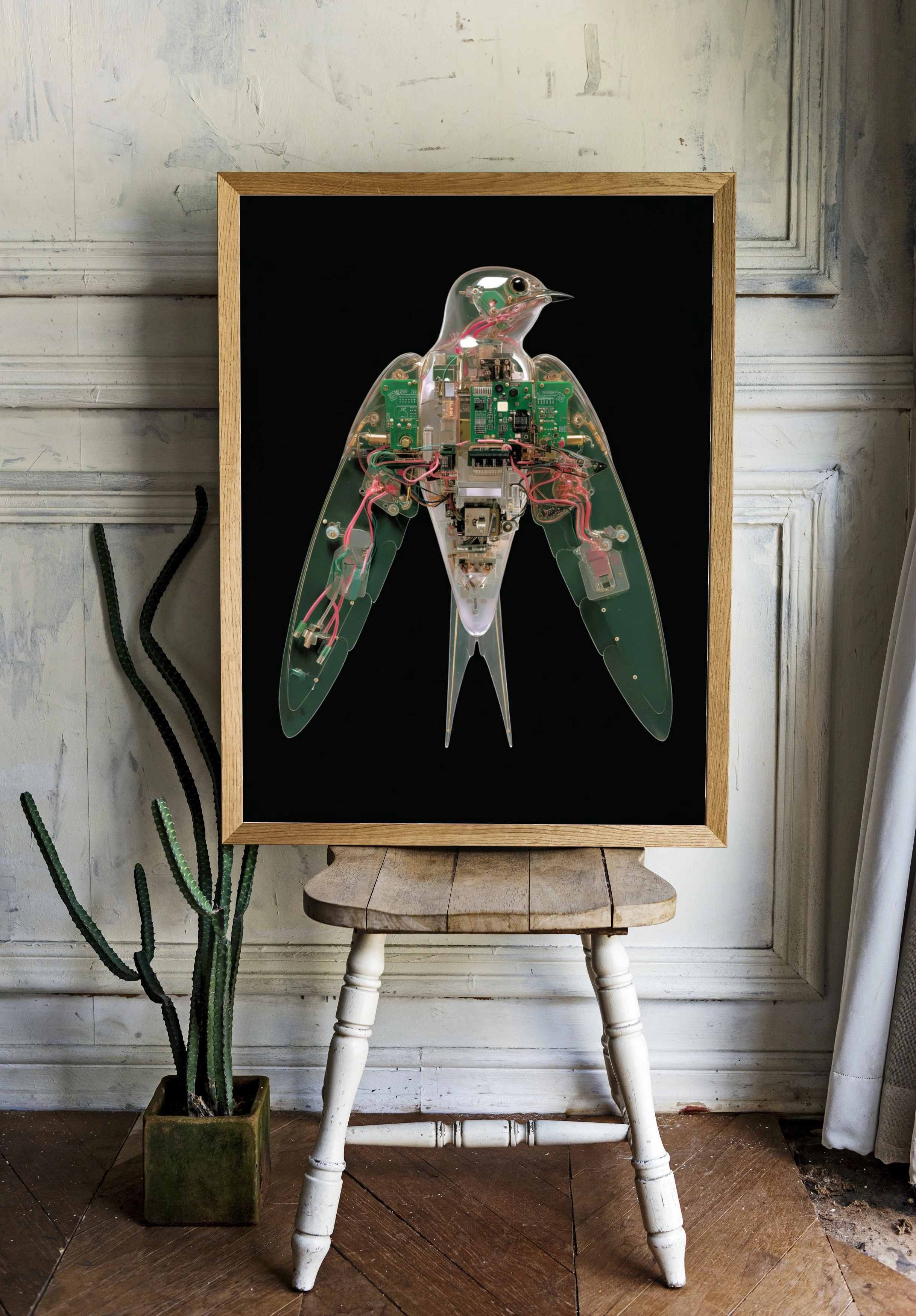 Роботизированная птица с прозрачным корпусом - 2