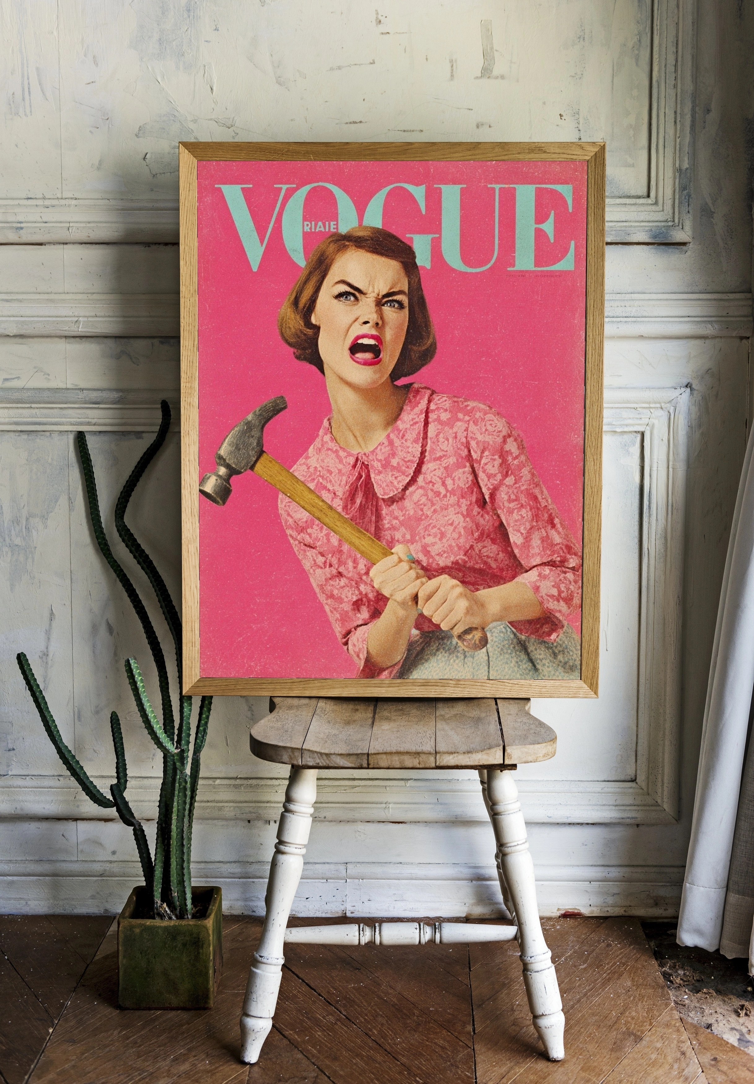 Девушка с молотком на обложке Vogue - 2