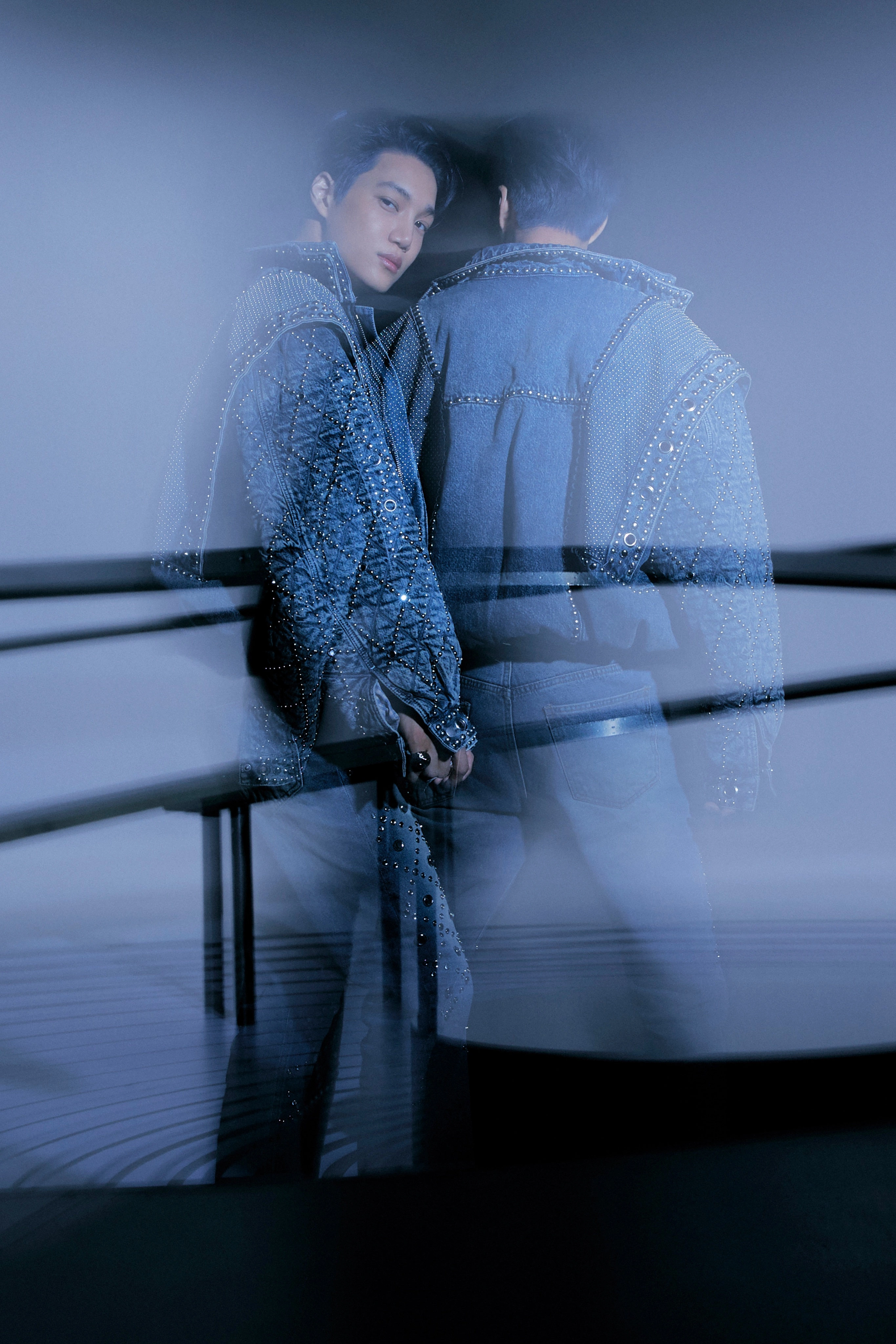 Двойной облик в синем — Кай - 1