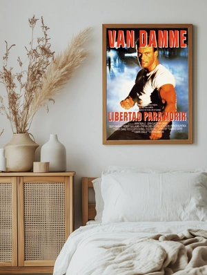 Актер Жана-Клод Ван Дамм демонстрирует силу - 5