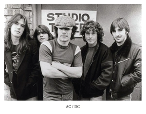 Группа AC/DC — Рок-энергия 70-х - 1