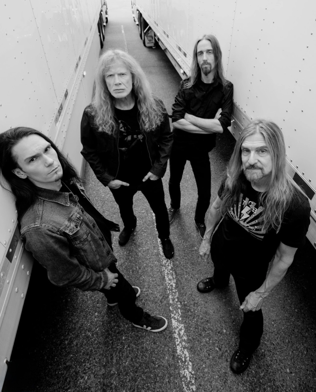 Megadeth — Чёрно-белое искусство - 1