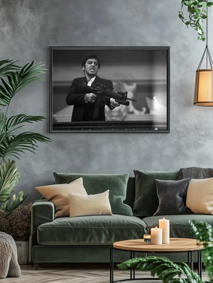 Тони Монтана в напряжённой сцене - 5