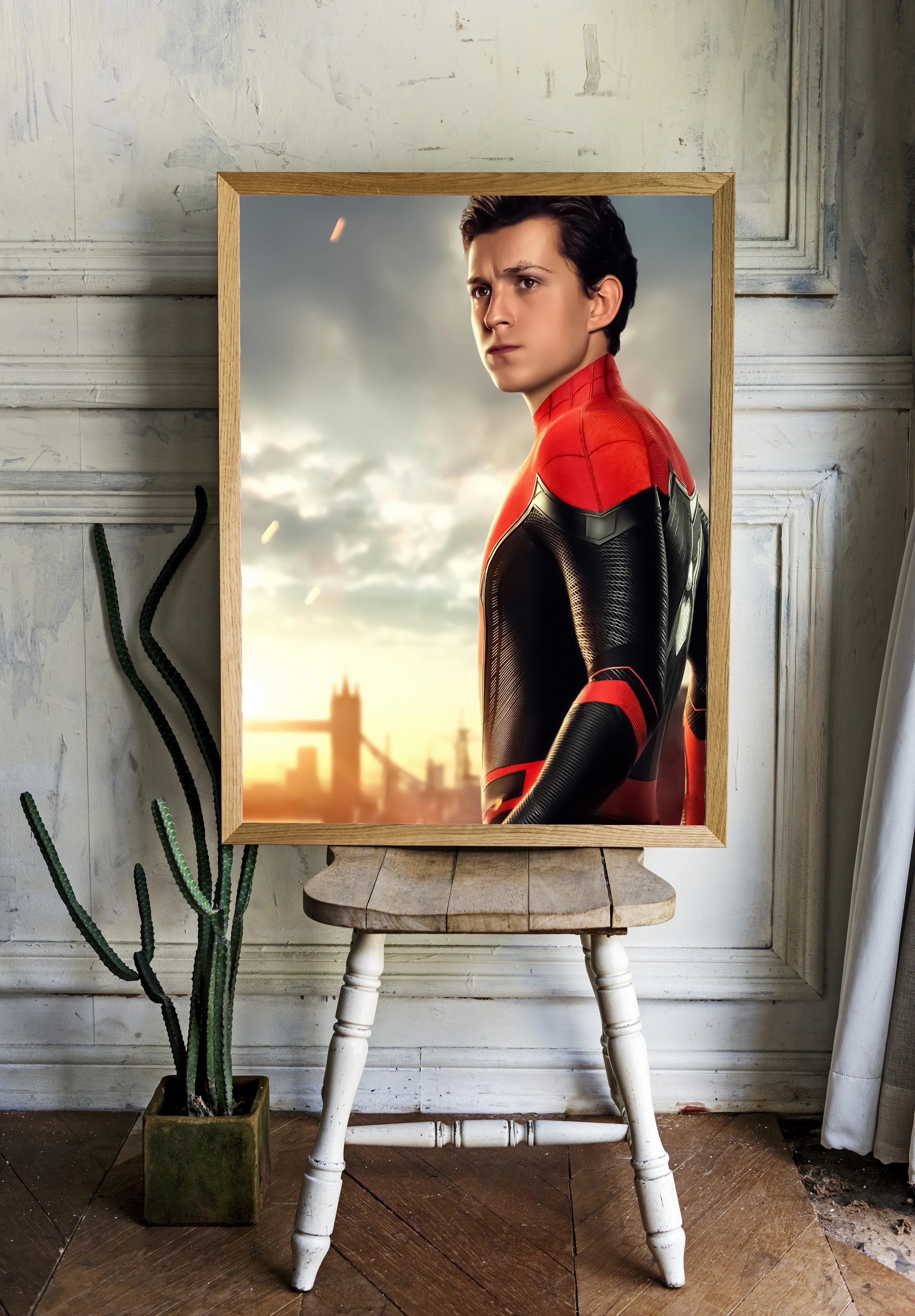 Человек-паук на фоне города - 2