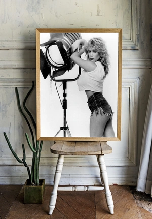 Саманта Фокс в студии - 2