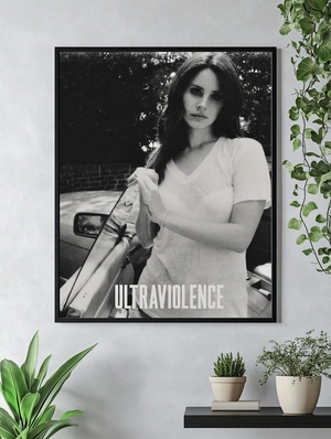 Портрет Lana Del Rey возле автомобиля - 4