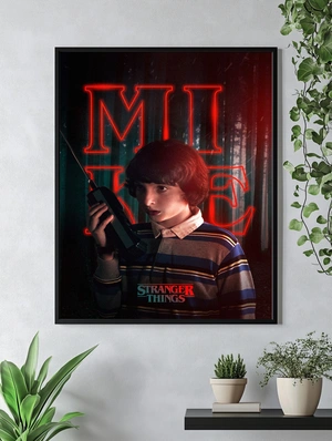 Майк из Stranger Things в загадочном лесу - 4