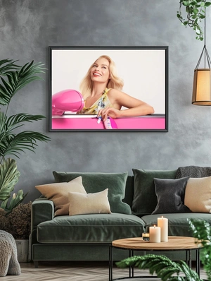 Марго Робби в образе Барби - 5