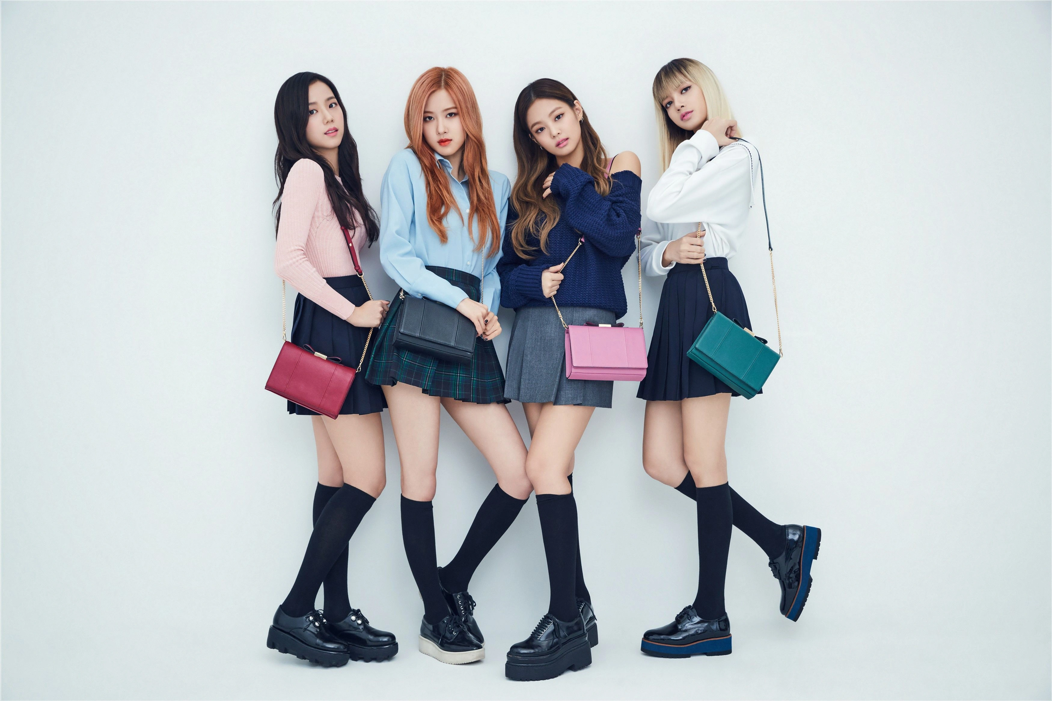 Яркий образ группы BLACKPINK - 1