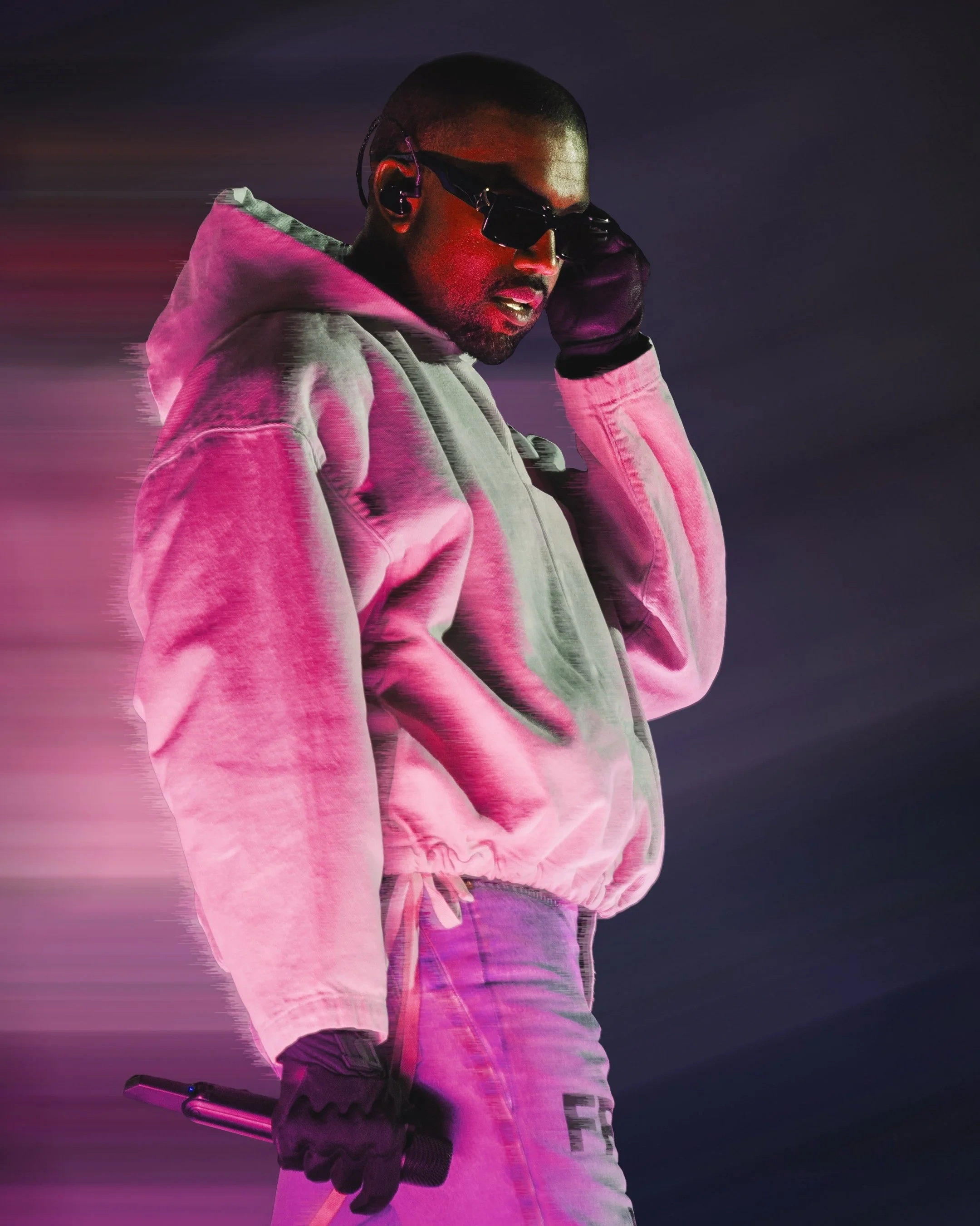 Современный портрет Kanye West в стиле неонового света - 1