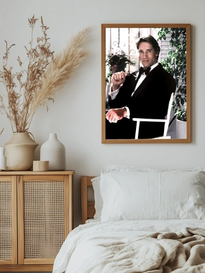 Арнольд Шварценеггер в классическом костюме - 5