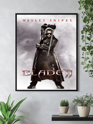 Блэйд в боевой стойке с мечом - 4