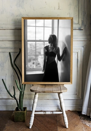 Марго Робби — Силуэт в утонченном свете - 2