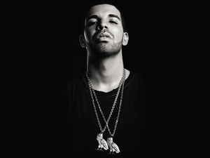Drake — Темная элегантность, воплощённая в силуэте - 1