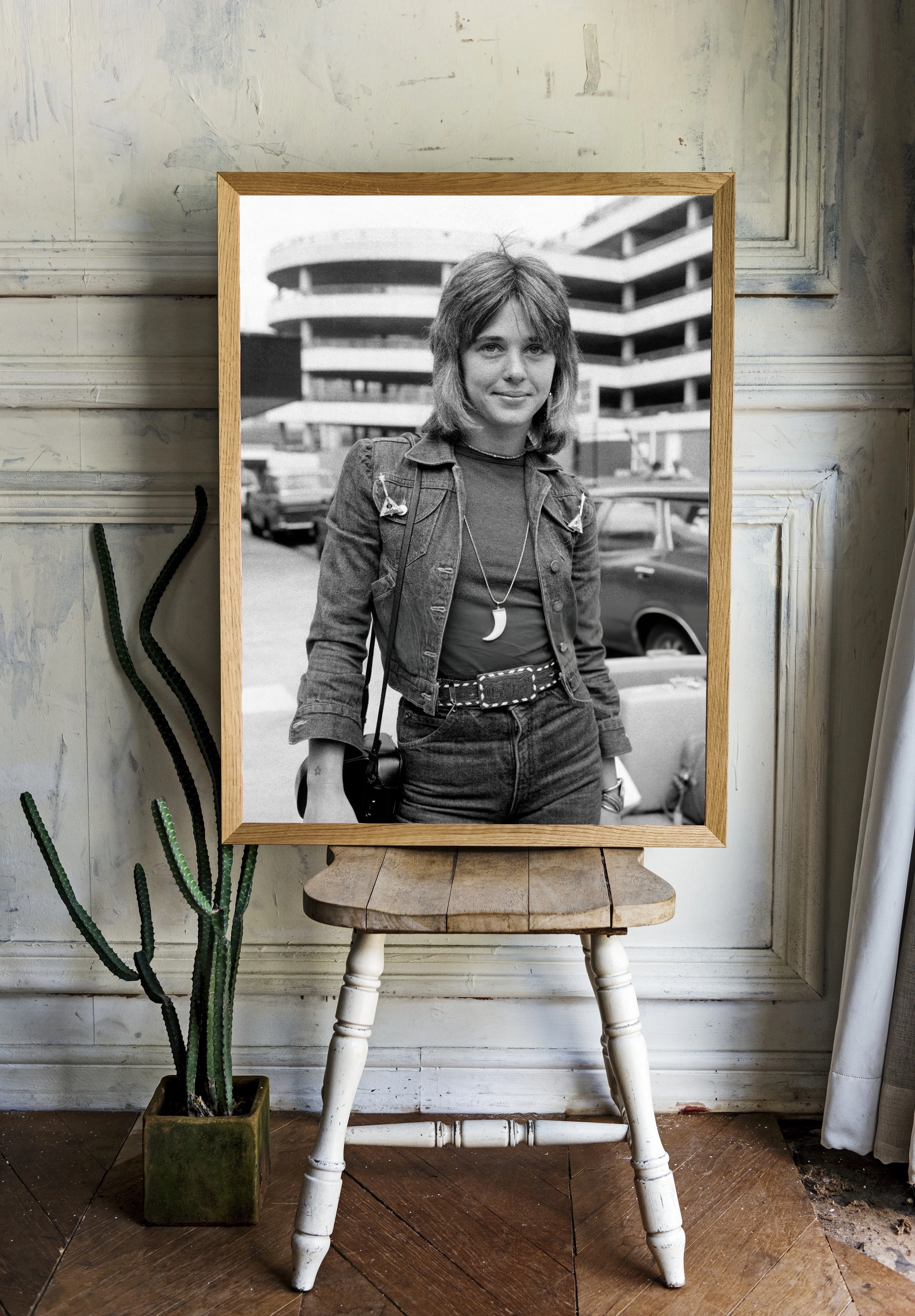 Suzi Quatro — Черно-белый портрет - 2