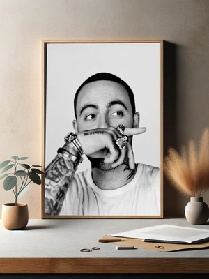 Mac Miller — Чёрно-белый портрет с лёгкой задумчивостью - 3