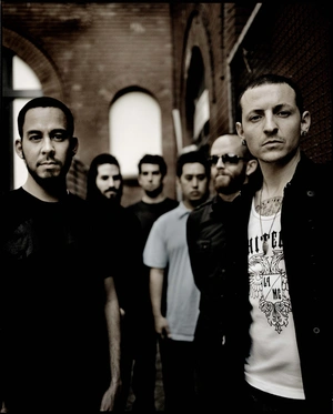 Linkin Park — Эмоции и стиль в городской атмосфере - 1