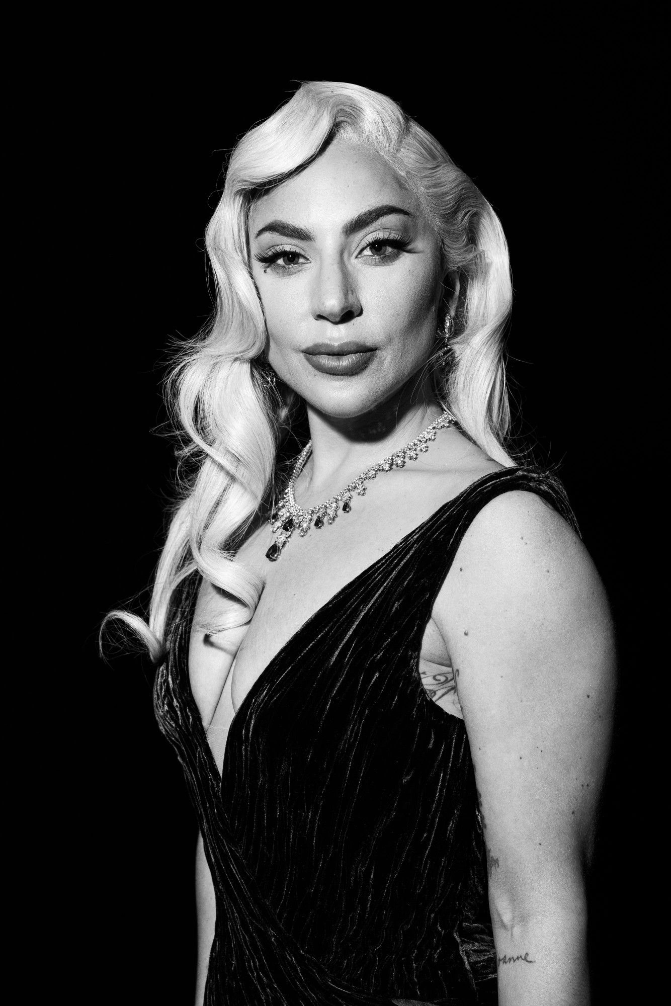 Lady Gaga — Аристократическая классика - 1