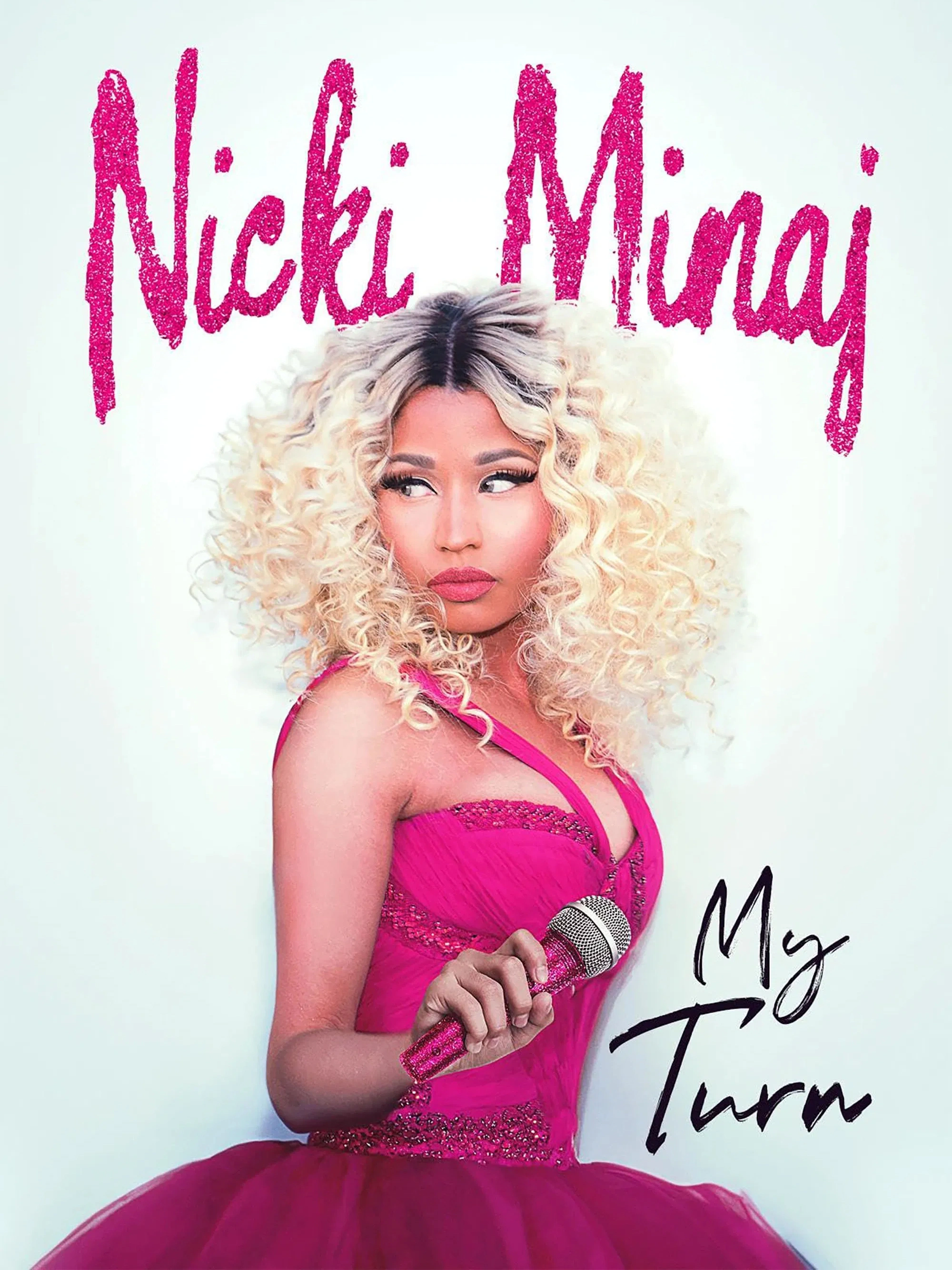 Nicki Minaj — Барби на сцене - 1