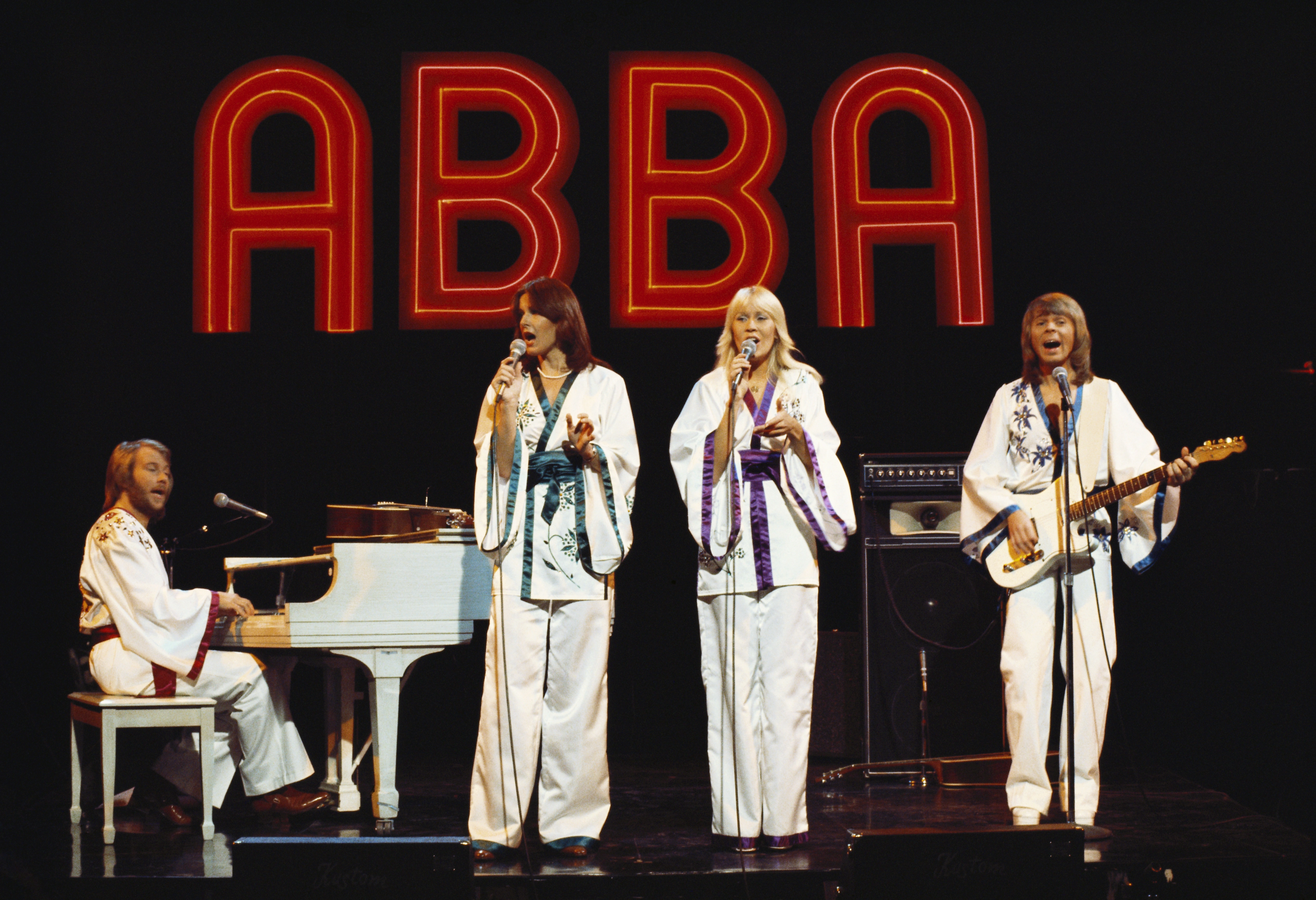 ABBA — Легенды мировой сцены - 1