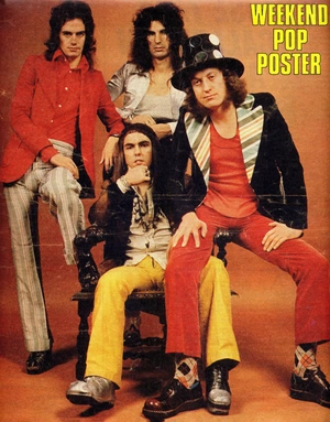Группа Slade в ярких костюмах - 1