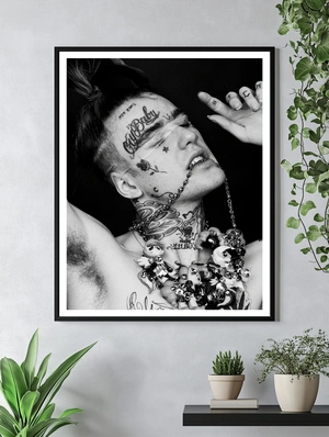 Глубокий чёрно-белый портрет Lil Peep - 4