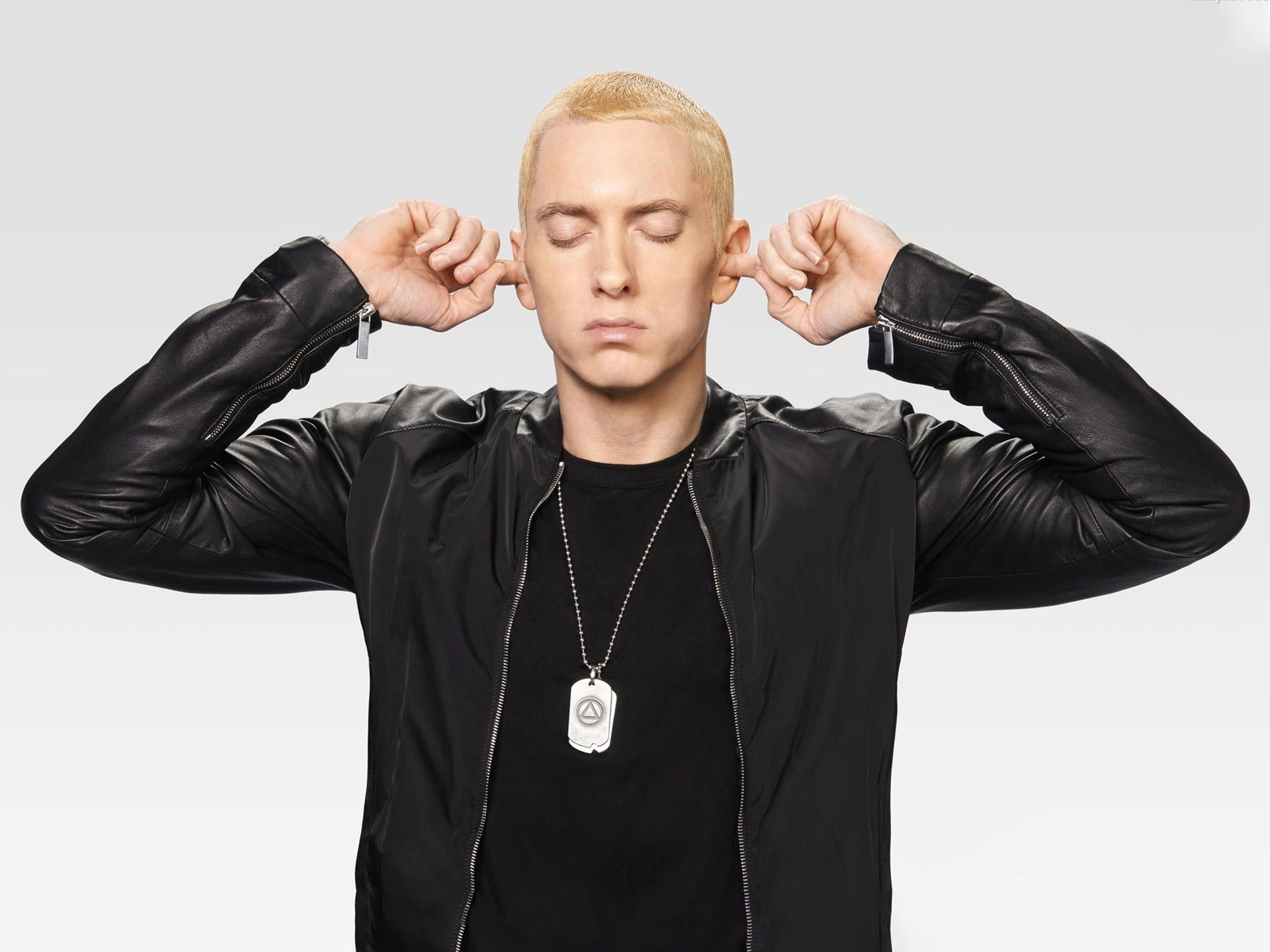 Eminem — Без шума, но громко - 1