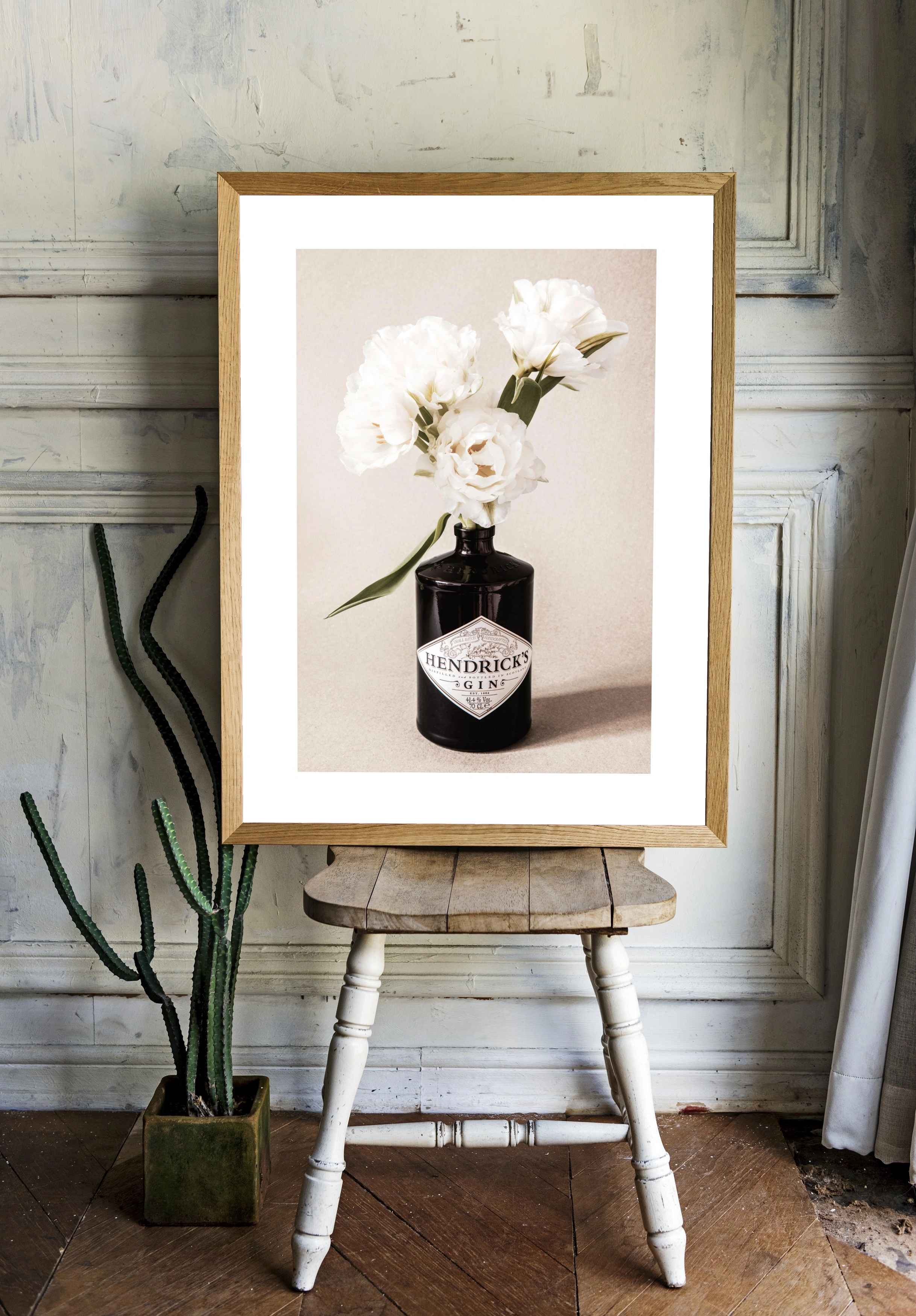 Нежность белых цветов и черная бутылка Hendrick’s - 2