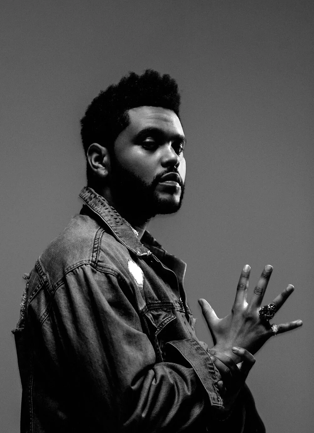 Эмоциональный монохромный образ The Weeknd - 1