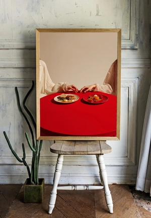 Элегантный завтрак на красном фоне - 2